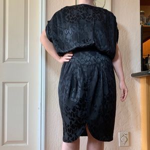 [Sold] Liz Claiborne 100% silk dress 1980s 1920s inspired flapper vintage